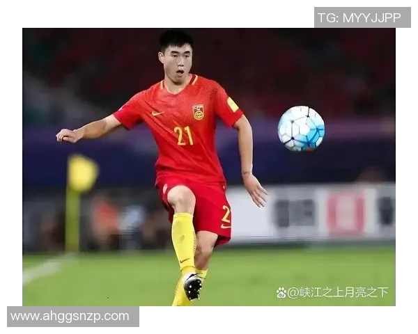 国足球员年薪揭秘：顶级球星收入与中国足球薪资差距分析